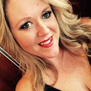 Meet your Posher, Monica